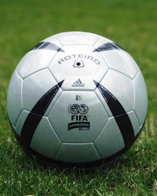 捷报比分篮球手机比分多设备展示